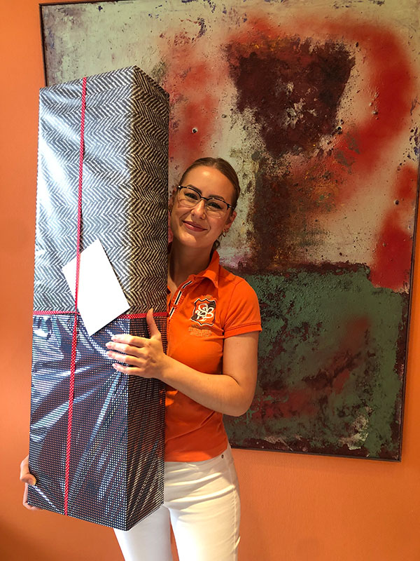 Luisa Jubiläum mit Geschenkpaket